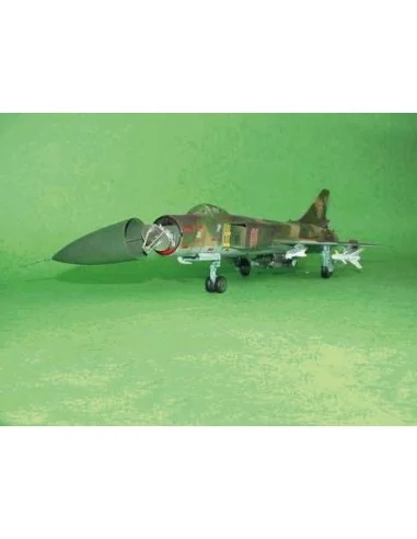 [NO_DESC] Sukhoi Su-15 TM Flagon F, 1/48 - Trumpeter 02811