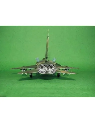 Sukhoi Su-15 TM Flagon F, 1/48 - Trumpeter 02811