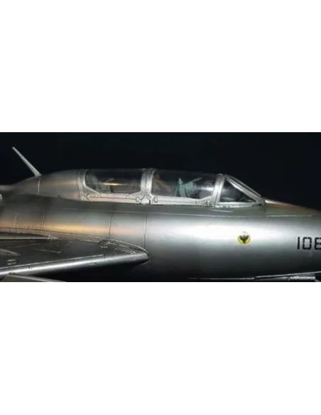[NO_DESC] Shenyang FT-6 Trainer, 1/48 - Trumpeter 02813