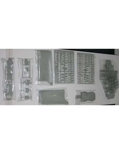 [NO_DESC] USS Missouri BB-63, 1/200 - Trumpeter 03705