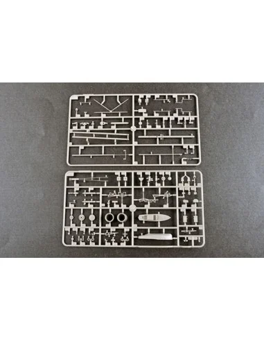 [NO_DESC] German Scharnhorst Battleship, 1/200 - Trumpeter 03715