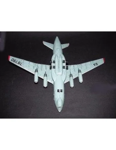 Iljushin IL-76 Candid Transport, 1/144 - Trumpeter 03901
