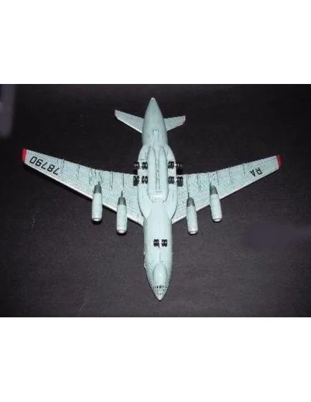 Iljushin IL-76 Candid Transport, 1/144 - Trumpeter 03901