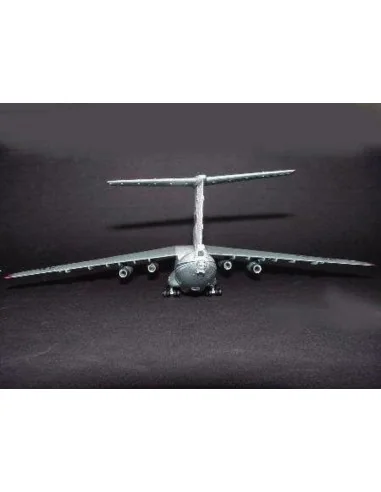 Iljushin IL-76 Candid Transport, 1/144 - Trumpeter 03901