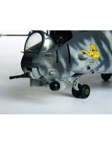 Mil Mi-24 V Hind-E, 1/35 - Trumpeter 05103