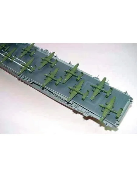 [NO_DESC] Flugzeugträger USS Hornet CV 8, 1/350 - Trumpeter 05601
