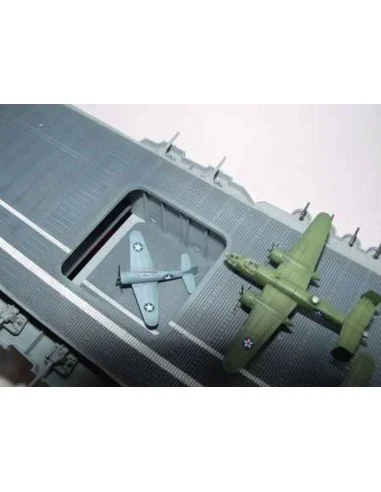 Flugzeugträger USS Hornet CV 8, 1/350 - Trumpeter 05601