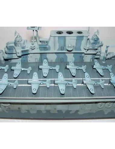 [NO_DESC] Flugzeugträger USS Hornet CV 8, 1/350 - Trumpeter 05601