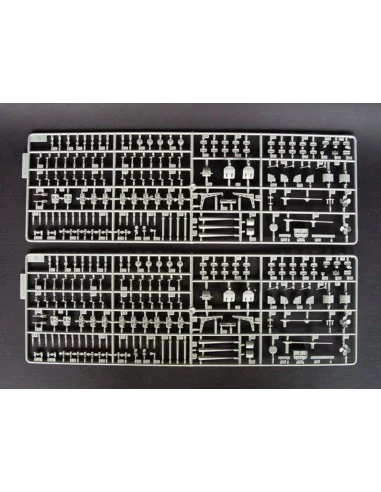 Flugzeugträger USS CV-13 Franklin, 1/350 - Trumpeter 05604