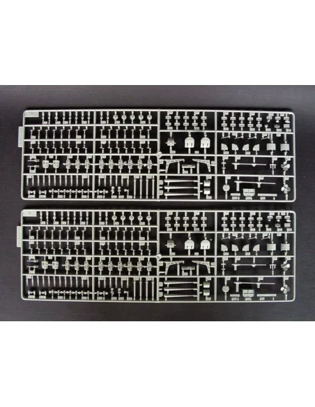 Flugzeugträger USS CV-13 Franklin, 1/350 - Trumpeter 05604