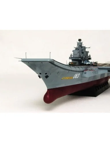 USSR AC Admiral Kuznetsov, 1/350 - Trumpeter 05606