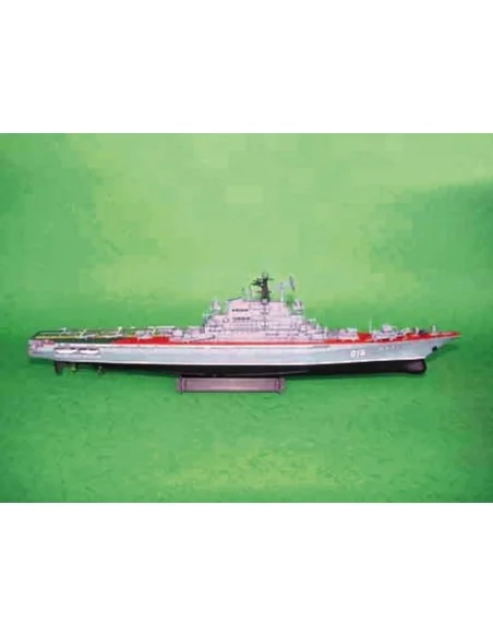 Flugzeugträger USSR Minsk, 1/700 - Trumpeter 05703