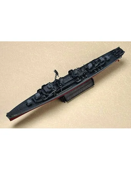 USS The Sullivans DD-537, 1/700 - Trumpeter 05731