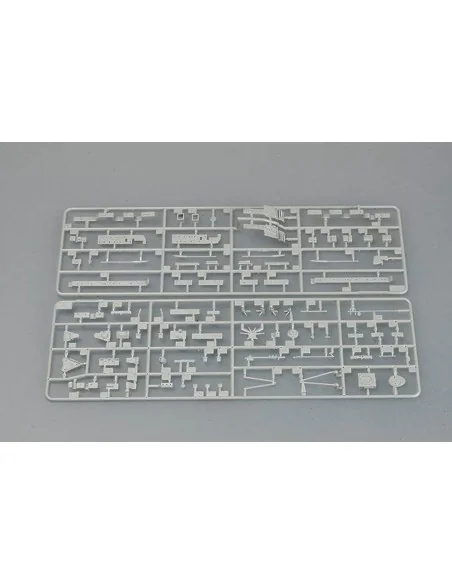 HMS HOOD 1931, 1/700 - Trumpeter 05741