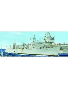 AOE Fast Combat Support Ship-USS Detroit, 1/700 - Trumpeter 05786
