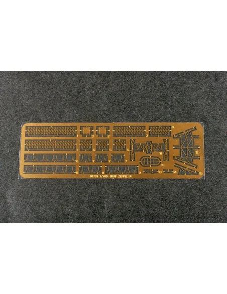 German Navy Aircraft Carrier DKM Peter Strasser, 1/700 - Trumpeter ...