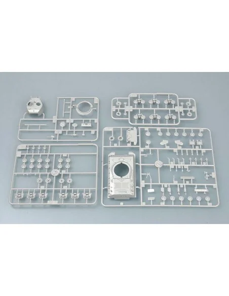 M4A3E8 Tank (T66 Track), 1/72 - Trumpeter 07225