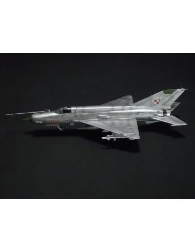 MiG-21MF Tomcat Killer, 1/72 - Mistercraft C-16