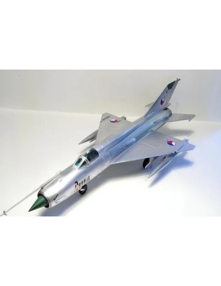 MiG-21MA, 1/72 - Mistercraft C-17