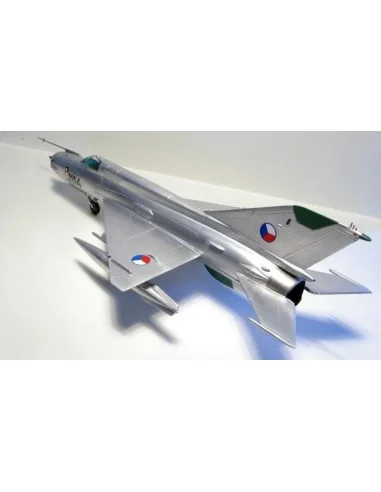 [NO_DESC] MiG-21MA, 1/72 - Mistercraft C-17