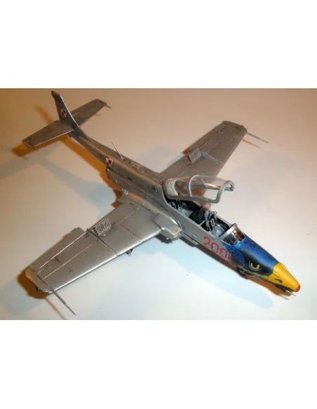 TS-11 White Eagle Iskra, 1/72 - Mistercraft C-18