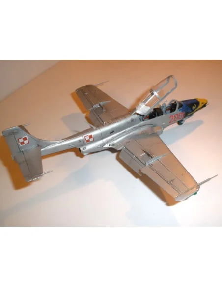 TS-11 White Eagle Iskra, 1/72 - Mistercraft C-18