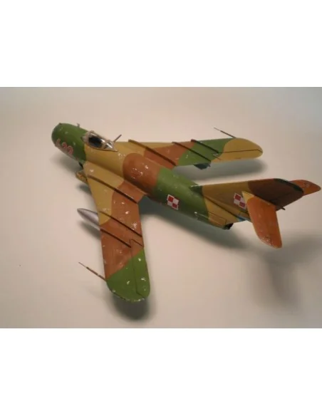 [NO_DESC] MiG-17 PF Radar Fresco, 1/72 - Mistercraft C-29