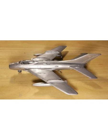 MiG-19S Farmer, 1/72 - Mistercraft C-58