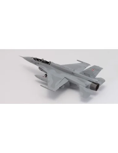F-16CJ-52+Jastrzab/Hawk, 1/72 - Mistercraft D-116
