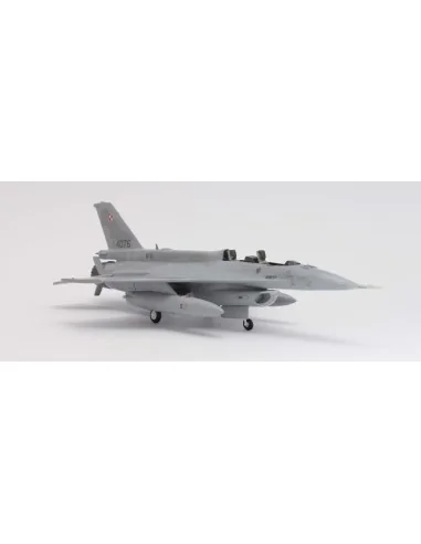 F-16CJ-52+Jastrzab/Hawk, 1/72 - Mistercraft D-116
