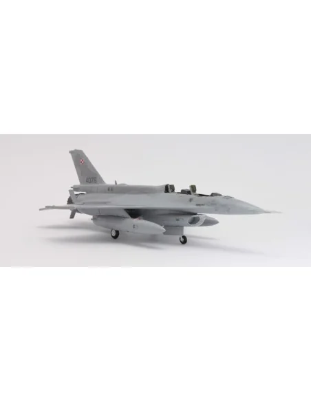 F-16CJ-52+Jastrzab/Hawk, 1/72 - Mistercraft D-116
