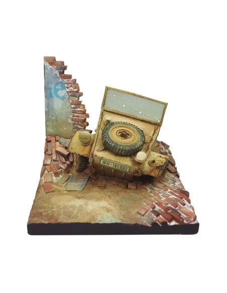 [NO_DESC] Vallejo Scenics: Kubelwagen Base (Front) 7 x 7 cm - Valle...