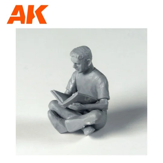 Children SET 1: Boys, 1/35 - AK Interactive AK35016