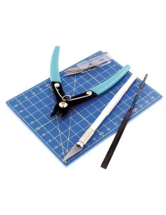Plastic Modelling Tool set: includes cutting pliers, cutter no. 1 a...