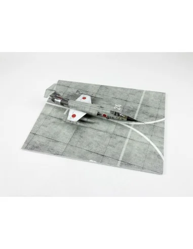 Modern NATO Airfield Type 3 300x230mm (Universal), 1/72 - Red Fox S...