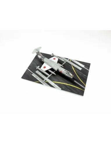 [NO_DESC] Modern NATO Airfield Type 2 250x160mm (Universal), 1/72 -...