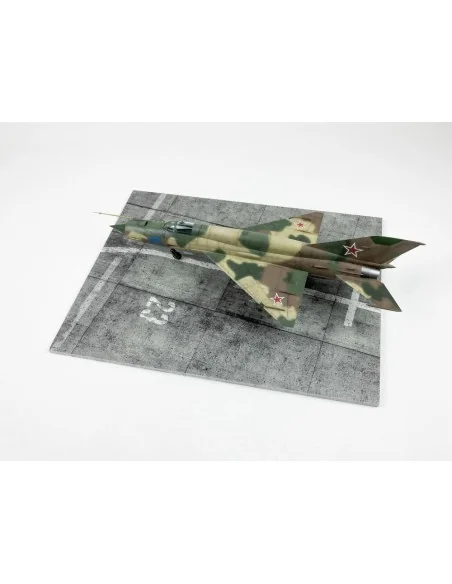 [NO_DESC] Modern NATO Airfield Type 7 300x230mm (Universal), 1/48 -...