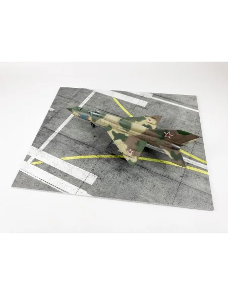 [NO_DESC] Modern NATO Airfield Type 6 380x320mm (Universal), 1/48 -...