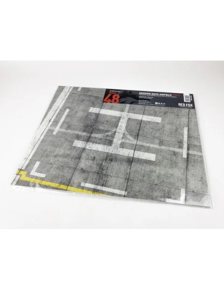 Modern NATO Airfield Type 8 380x320mm (Universal), 1/48 - Red Fox S...