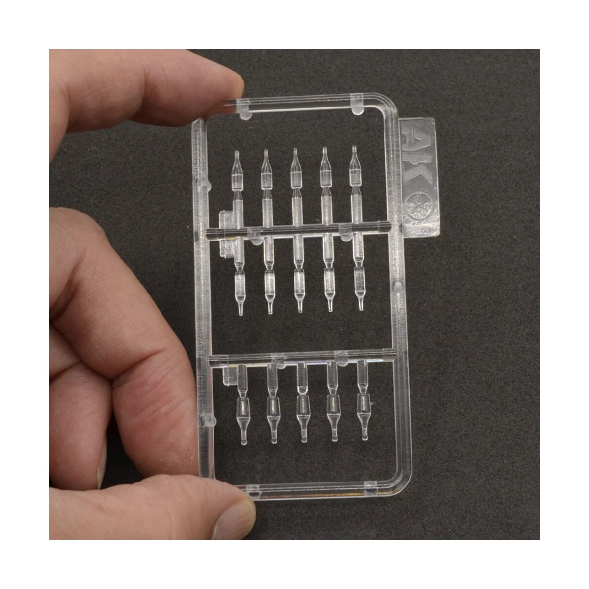 BOTTLES & CANS 1/35 - AK Interactive AK35018