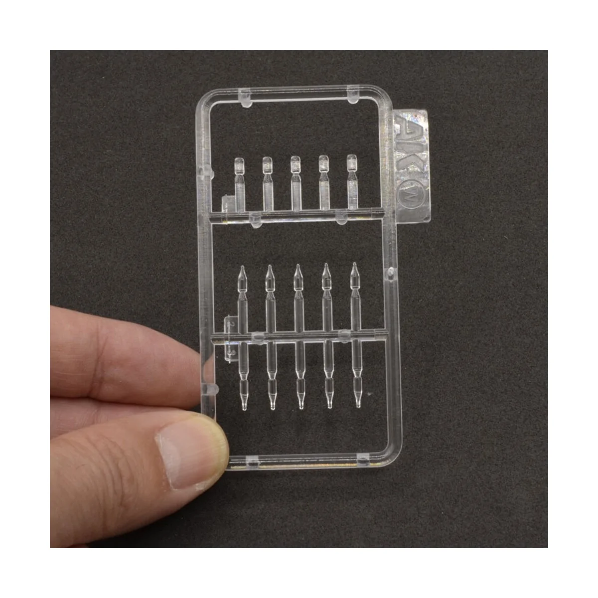 BOTTLES & CANS, 1/35 - AK Interactive AK35018