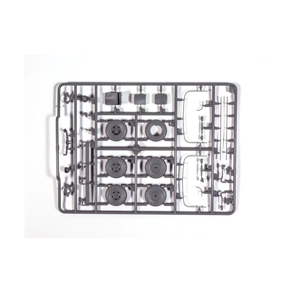 IDF POWER WAGON WM300 w/winch 1/35 - AK Interactive AK35020