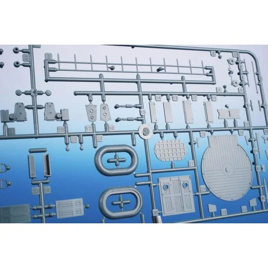 Kriegsfischkutter ‘WWII German Patrol and Minesweeper Ship’, 1/72 -...