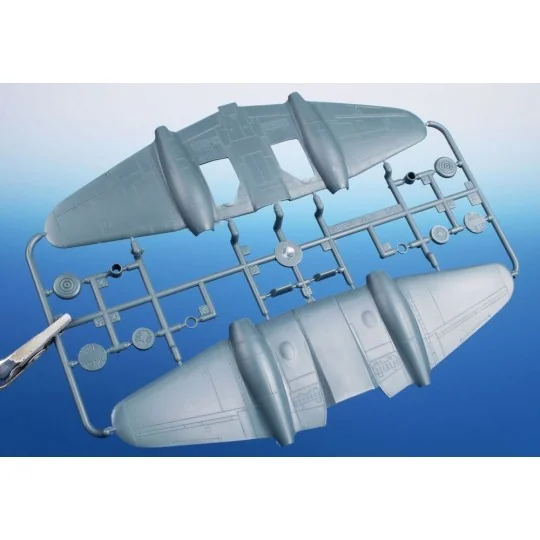 Gloster Meteor F Mk.III ‘WWII Jet Fighter’ - Special Hobby 100-SH72527