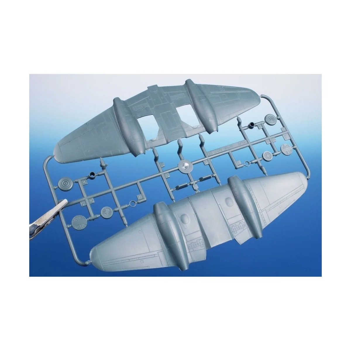 Gloster Meteor F Mk.III ‘WWII Jet Fighter’, 1/72 - Special Hobby 10...