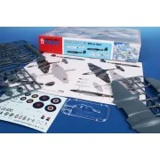 Gloster Meteor F Mk.III ‘WWII Jet Fighter’, 1/72 - Special Hobby 10...