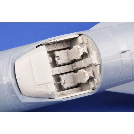 F-111A Cockpit for Italeri, 1/72 - CMK 129-7525 F-111A Cockpit for Italeri, 1/72 - CMK 129-7525
