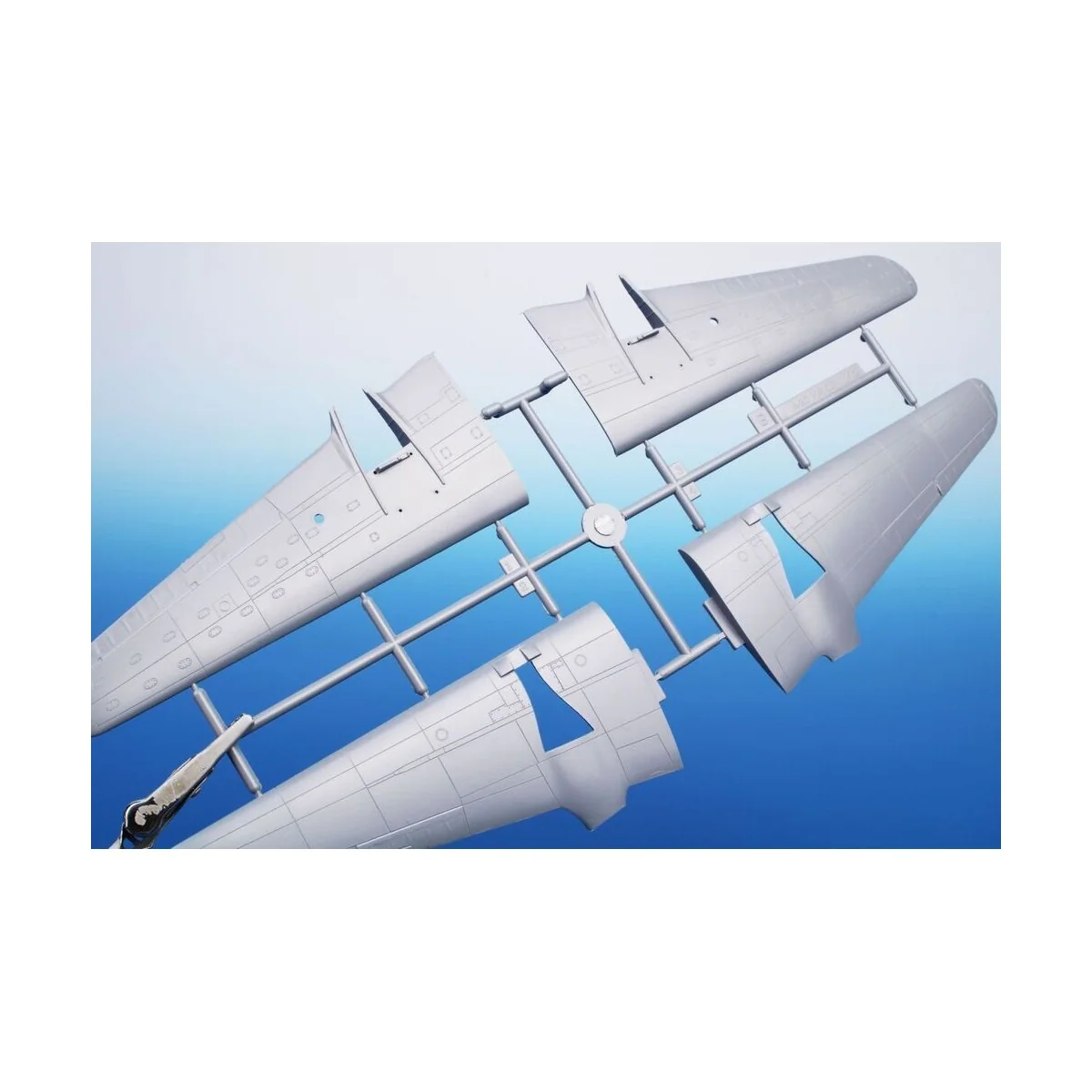 P-70 Nighthawk 'First US Nightfighter', 1/72 - Special Hobby 100-SH...