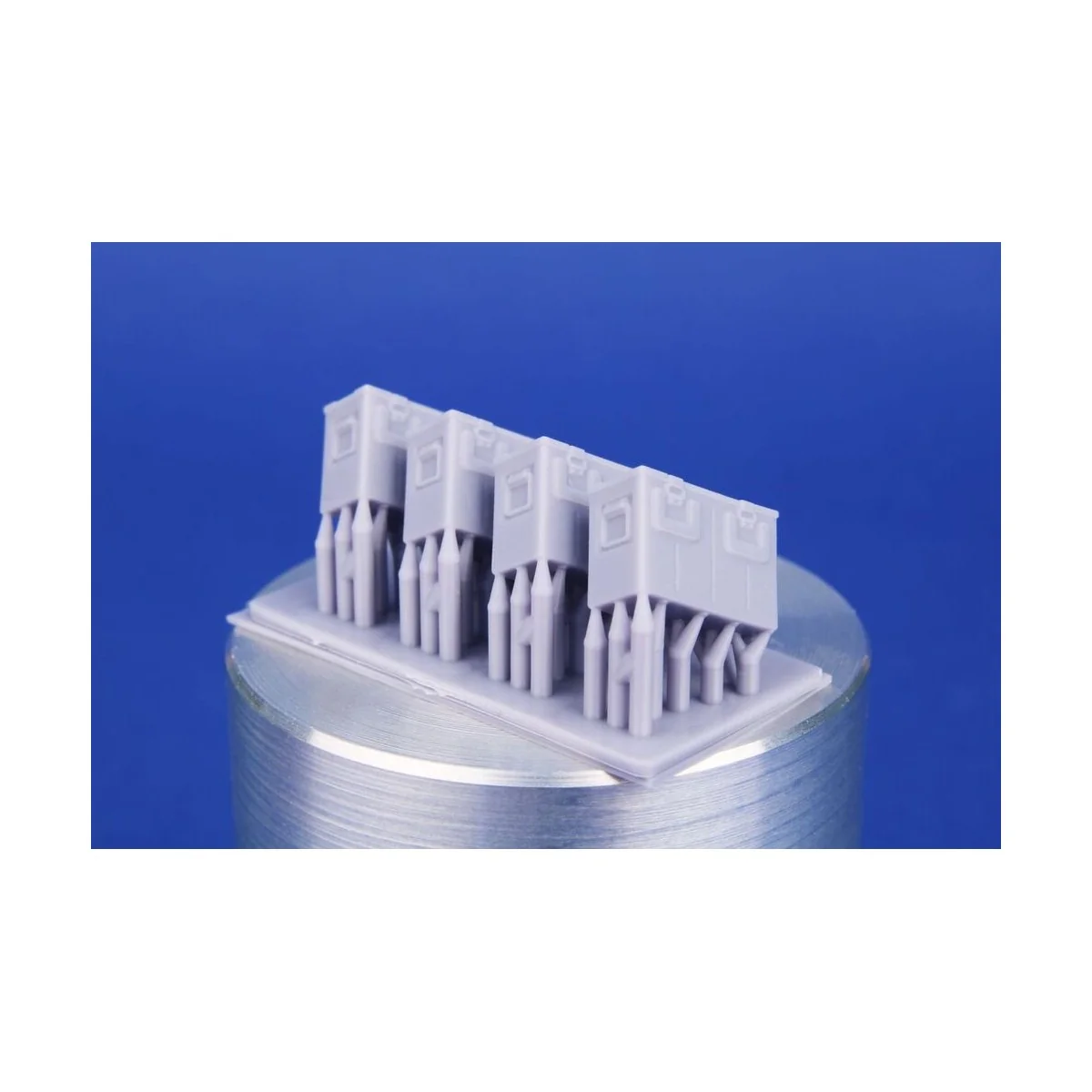 WWII British Ammo Boxes, 1/48 - CMK 129-P48030 WWII British Ammo Boxes, 1/48 - CMK 129-P48030