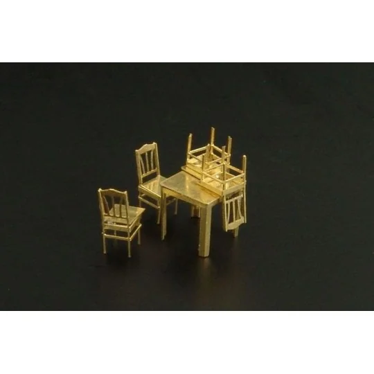 Table and chairs, 1/144 - Brengun BRL144028